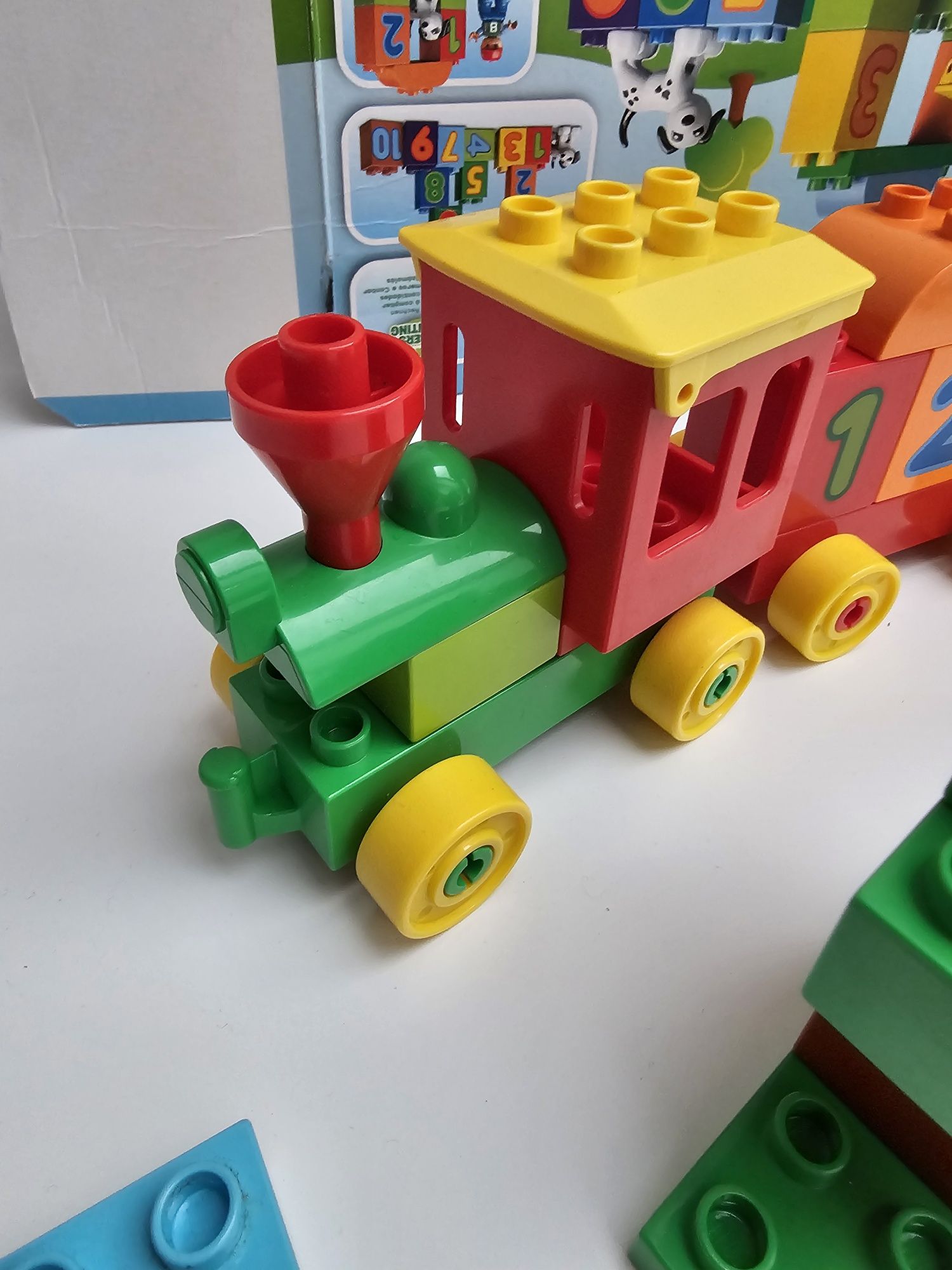 Zestaw klocków Lego Duplo 10558

Stan idealny oprócz jednego brakując