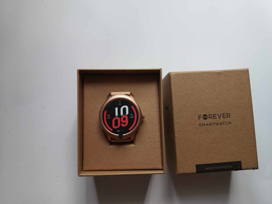 Smartwatch damski Forever ForeVive3 + wpinane charmsy (3szt)