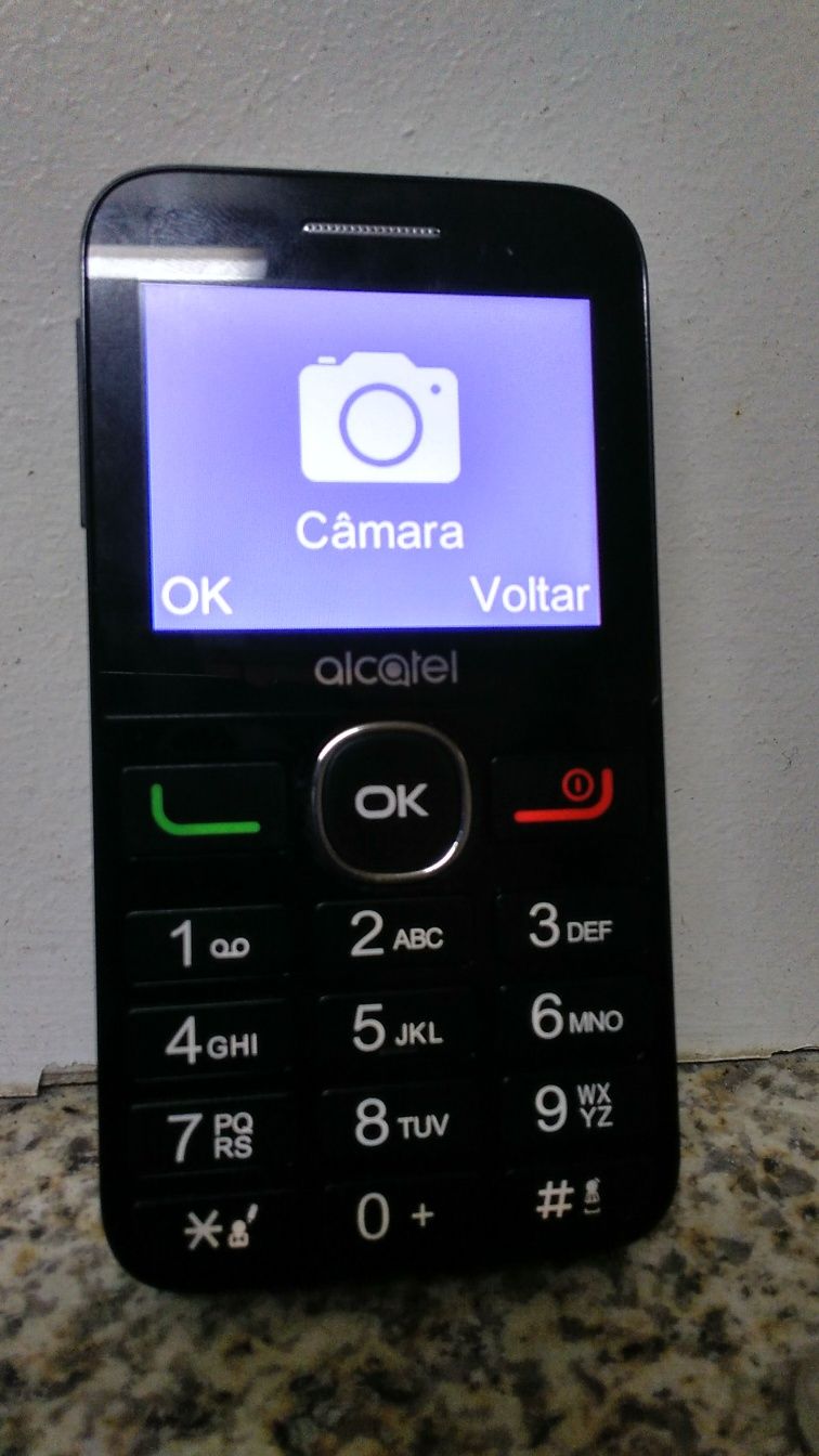 Telemóvel novo Alcatel