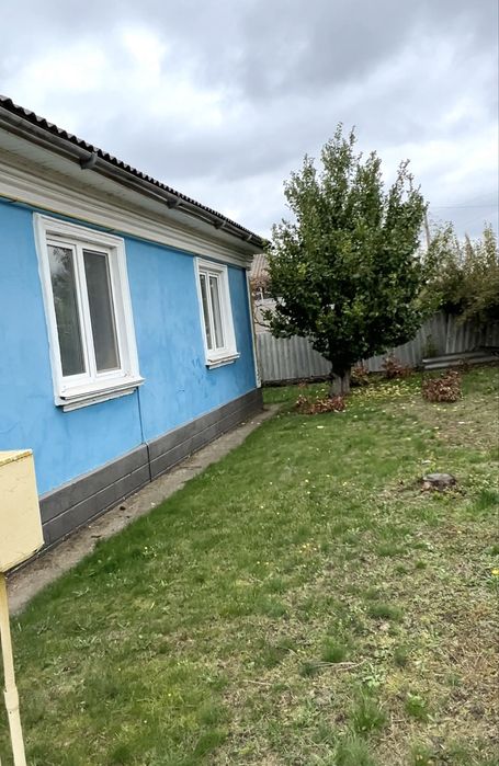 Продається будинок поруч з сосновим лісом та річкою Південний Буг