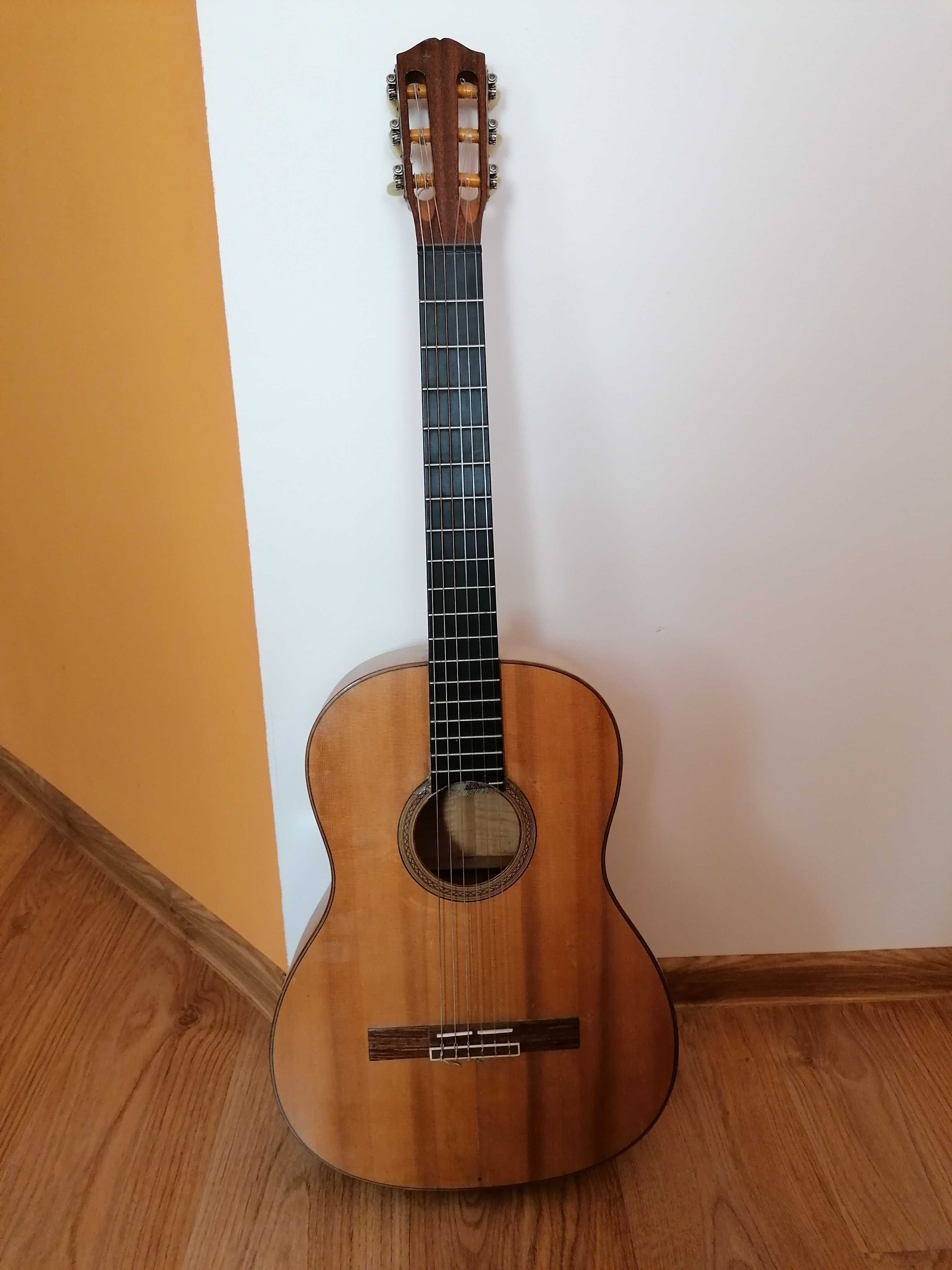 Sprzedam gitarę Anton Sandner