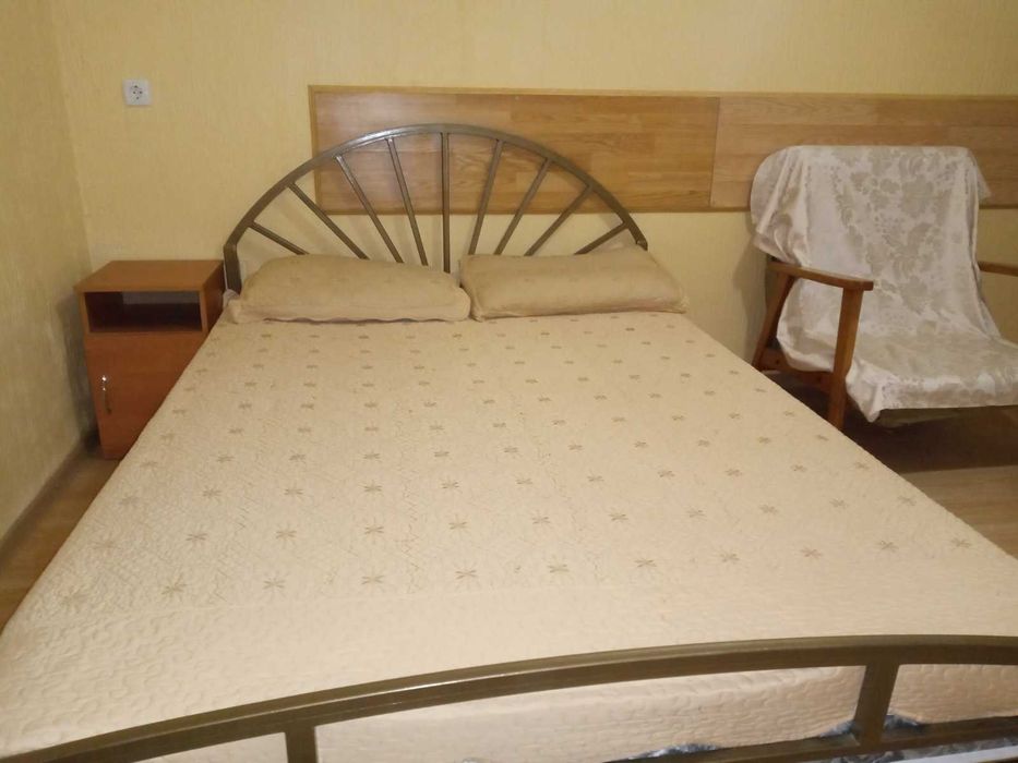 Сдам студию посуточно 490 грн., почасово 300 грн.