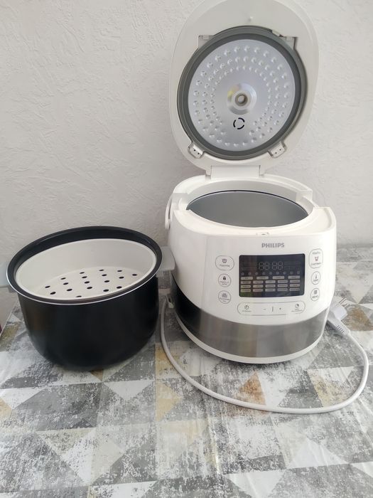 Мультиварка PHILIPS HD4731