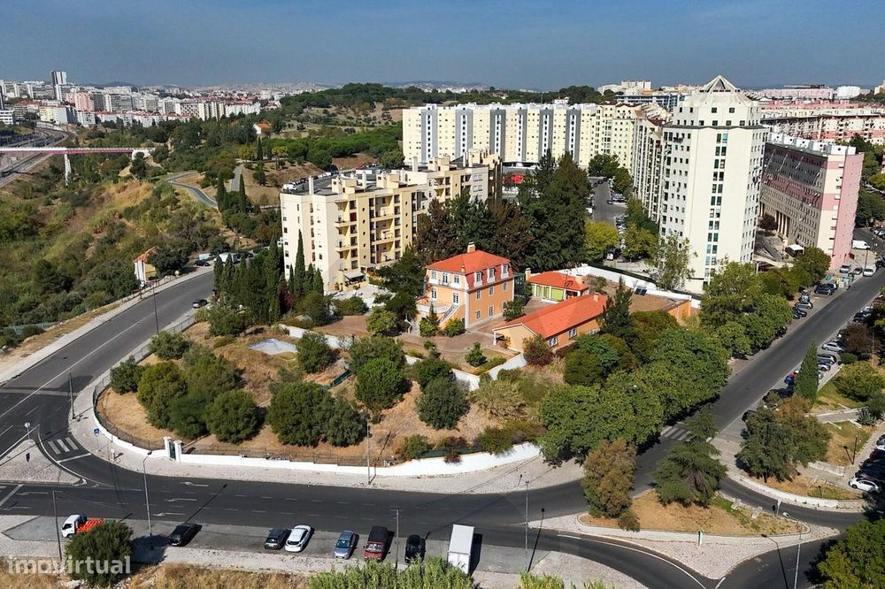 Palácio do Armador: Uma Propriedade Histórica com Vistas Únicas para o