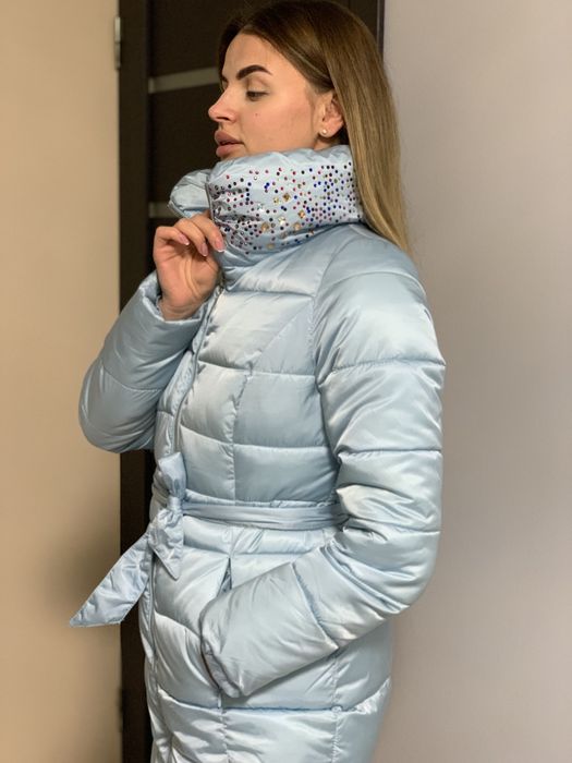 Пуховик со стразами