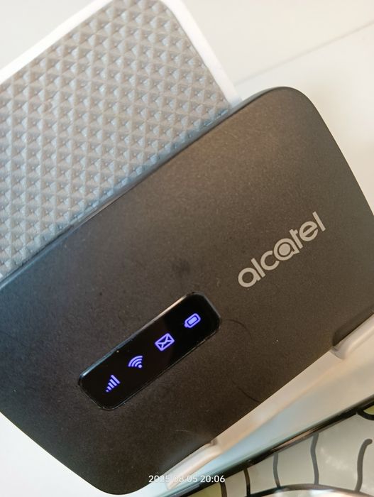Router na kartę SIM LTE 4G WiFi modem do komputera z baterią podróżny