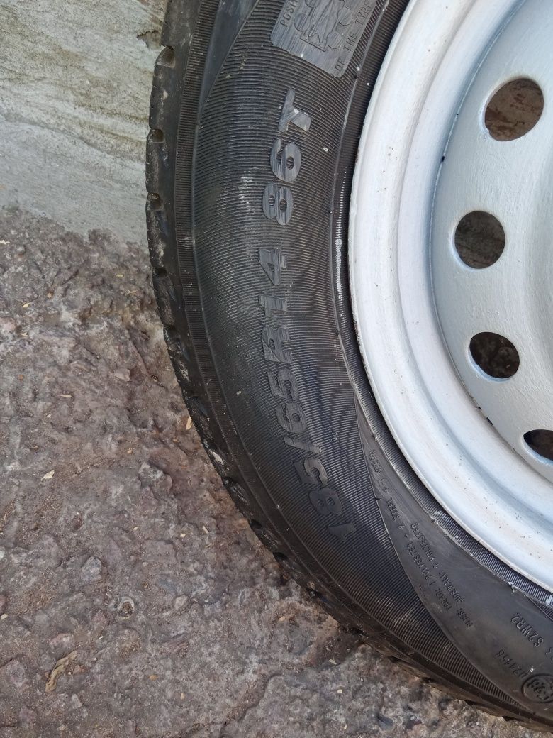 Зимняя резина r14 185/65/14 Белшина