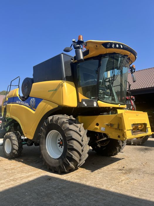 Sprzedam kombajn zbożowy New Holland CX 5.80
