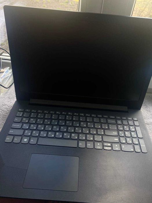 Продам ноутбук, Lenovo V145-15AST