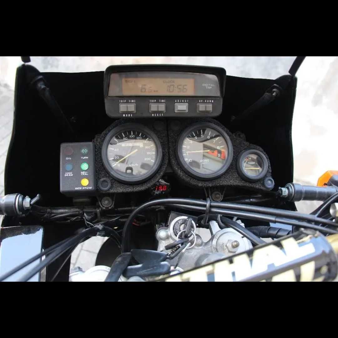 Honda África Twin xrv 750 RD 07