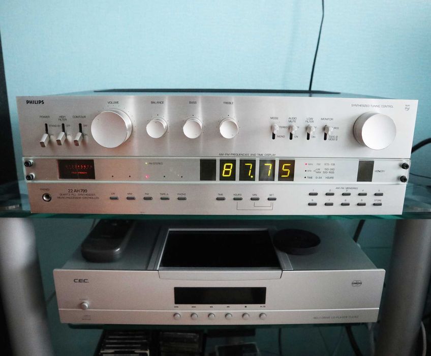 Усилитель ресивер Philips 22AH799  Голландия