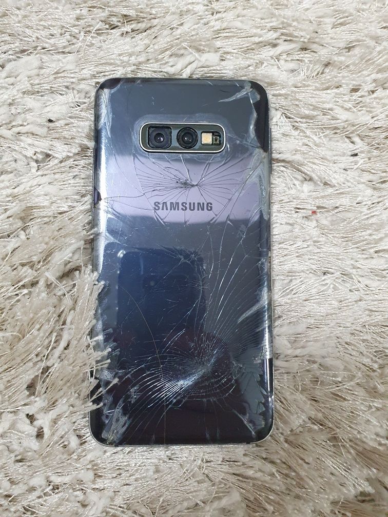 Samsung Galaxy s10e 6/128 2 sim Exynos, смартфон, самсунг, телефон