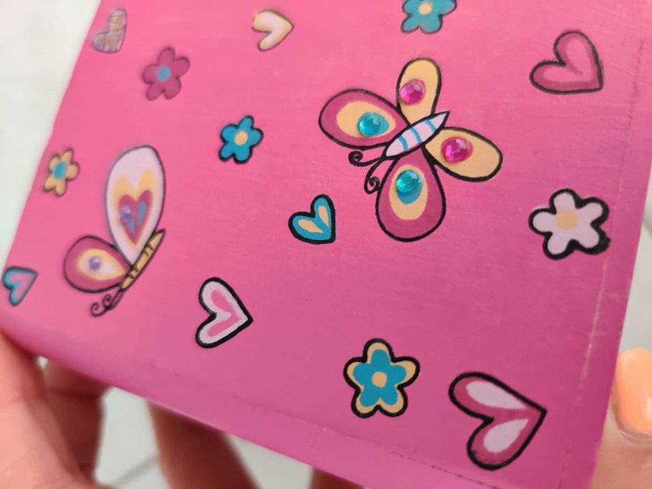 Suporte de madeira para canetas