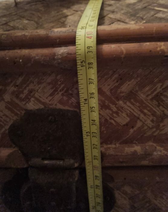 Arca Antiga em Madeira para Restauro