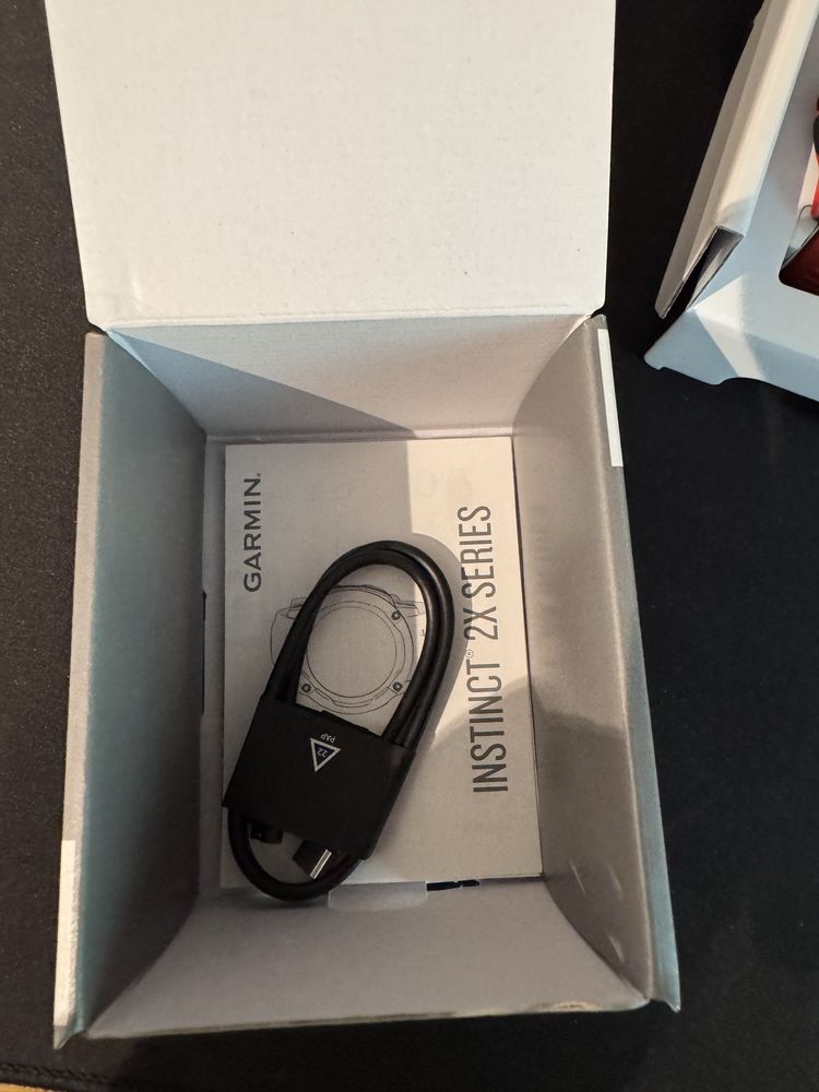 Garmin instinct 2x solar czerwony