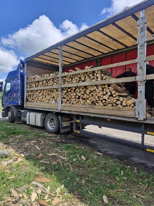 Дрова .Дуб граб акация лучшие цены .доставка