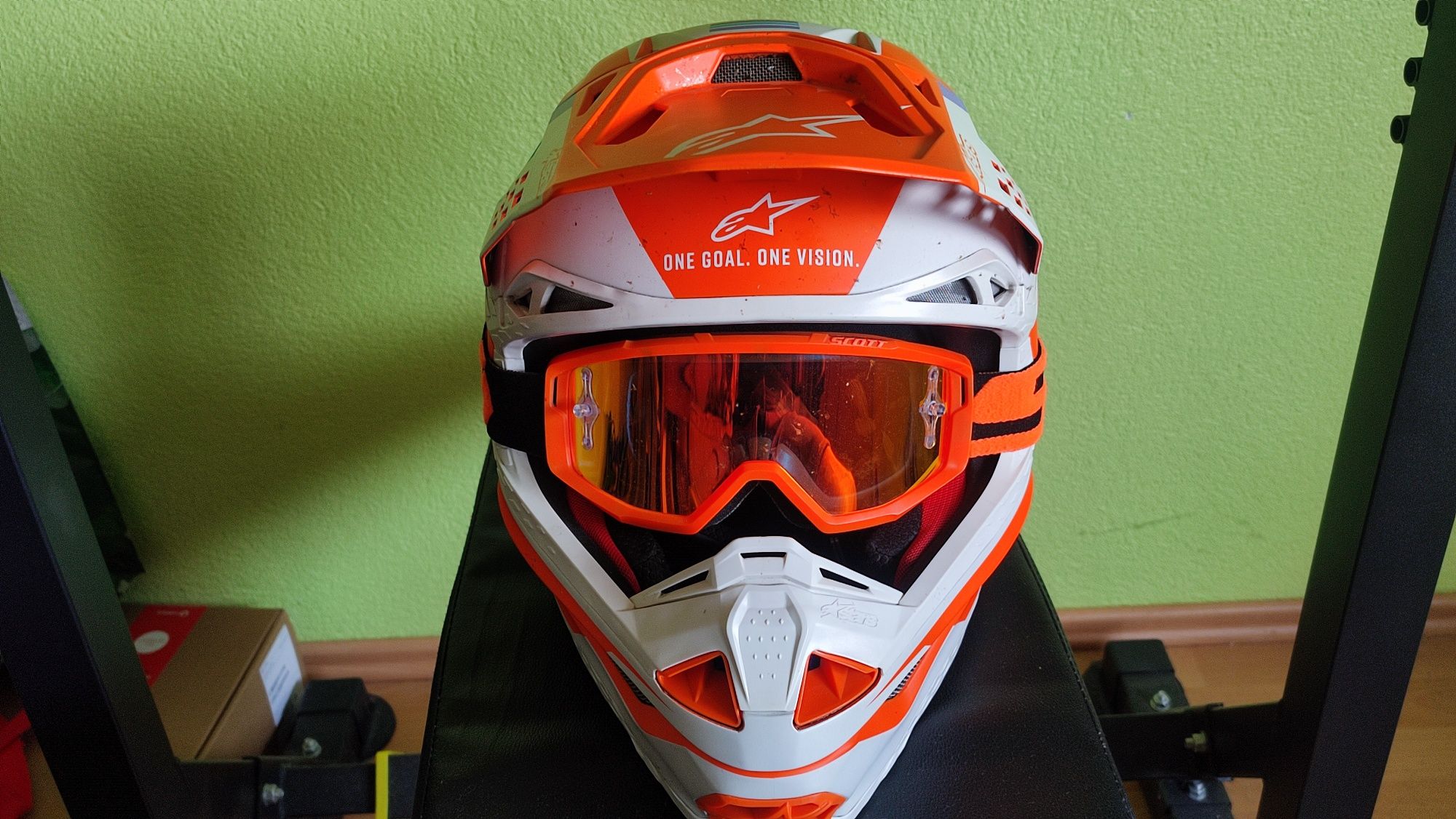 Kask motocross Alpine Stars L