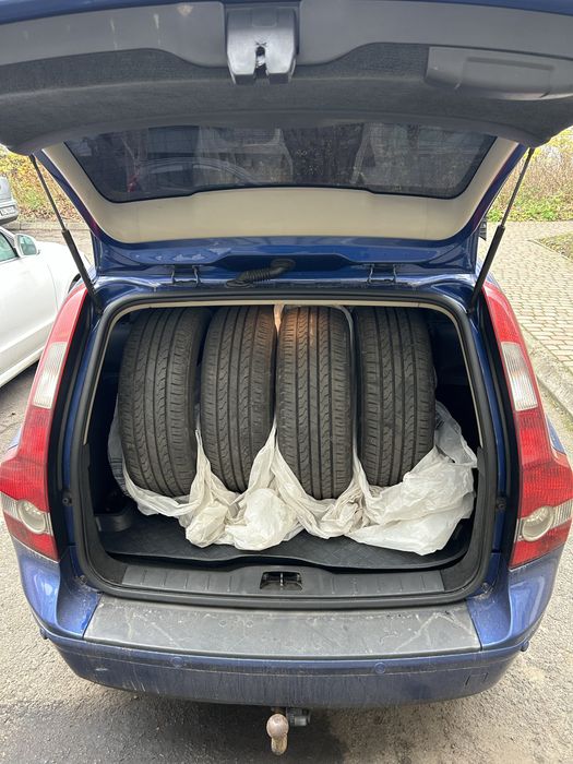 Volvo v50 (вольво в50) 2.0 2007