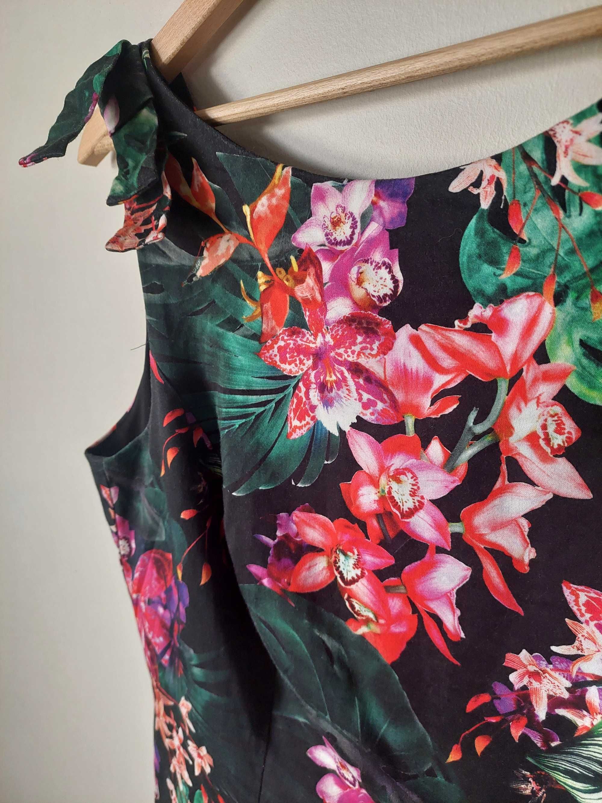 Comma Elegancka sukienka w kwiaty