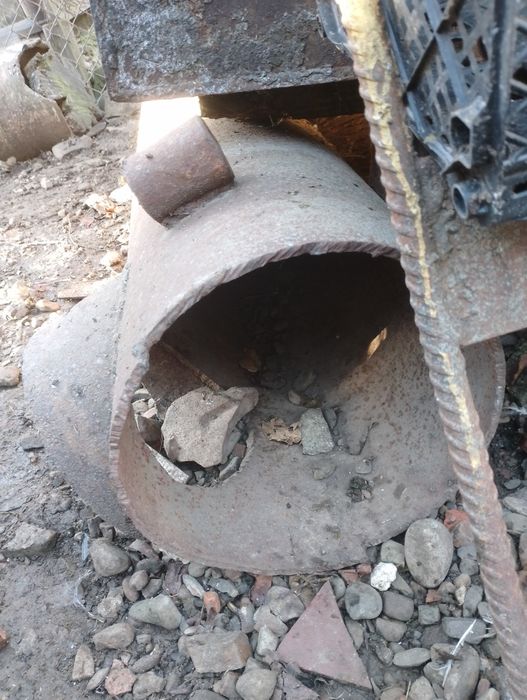 Продам труби більшого діаметру.