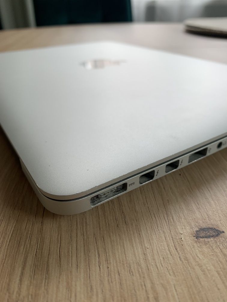 MacBook Pro 13 Retina i7 16GB 1TB