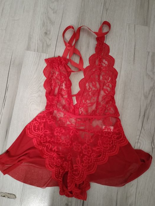 Bielizna damska. Nowa. Okazja.