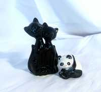 Figurka czarne koty i panda, bardzo ładne