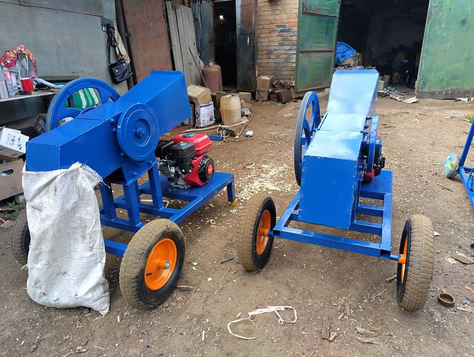 Гілкоріз Веткорез веткоруб Гілкоруб бензо- / электродвигатель 4-5.5квт