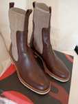 Par de botas Italianas Senhora 38 Eliza di Venezia