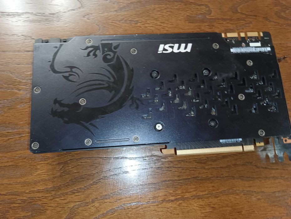 1070 8 гіг MSI своя з домашнього системника ідуть всі ігри робоча