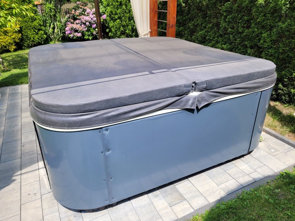 Sprzedam jakuzzi ogrodowe 6 os