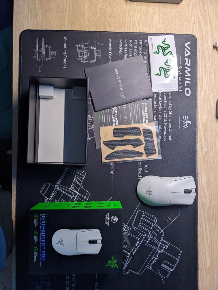 Мишка Razer deathadder v3 pro
