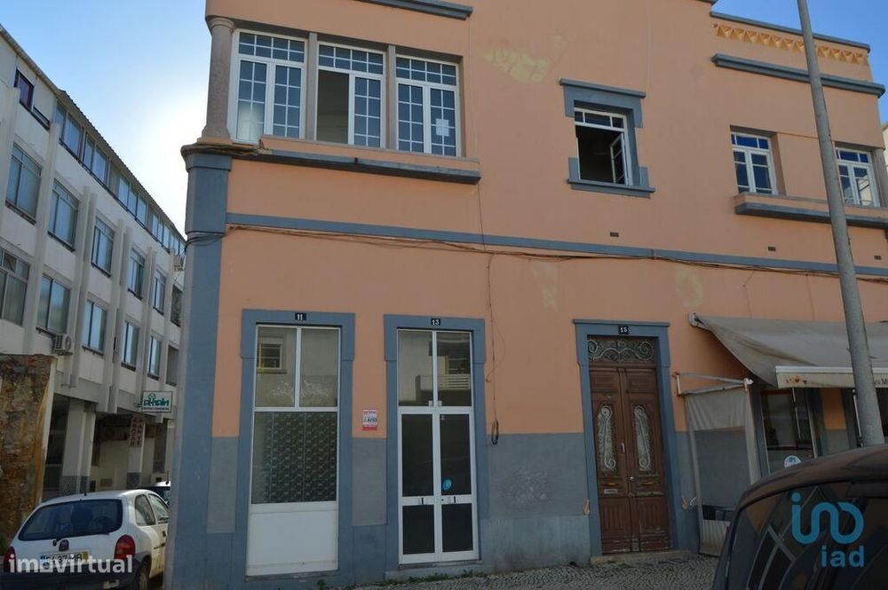 Loja / Estabelecimento Comercial em Olhão de 113,00 m2