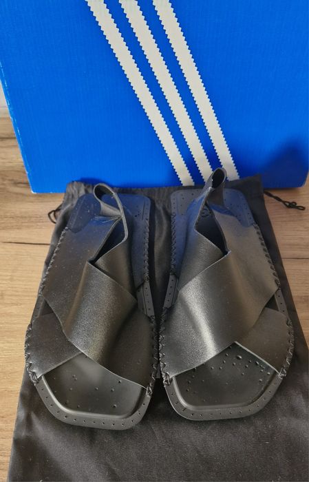 Чорні сандалі  Adidas Y-3,  натуральна шкіра