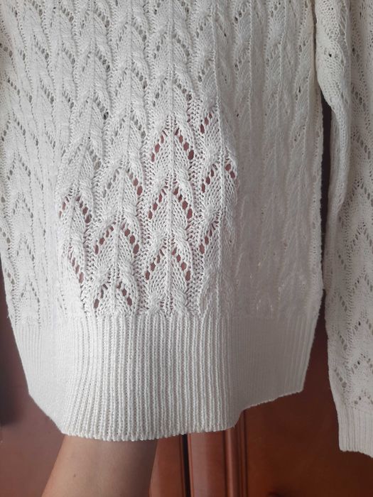 Seterek na wiosnę lato jesień biały mleczno biały ażurowy