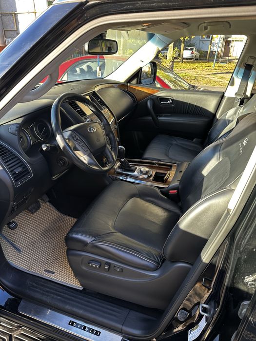 Infinity QX80 личный автомобиль