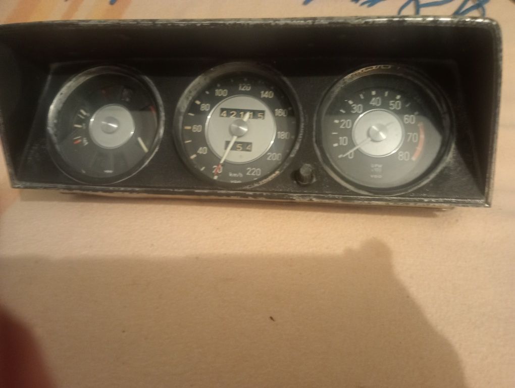 bmw 1602 / 2002 quadrantes e encostos cabeça