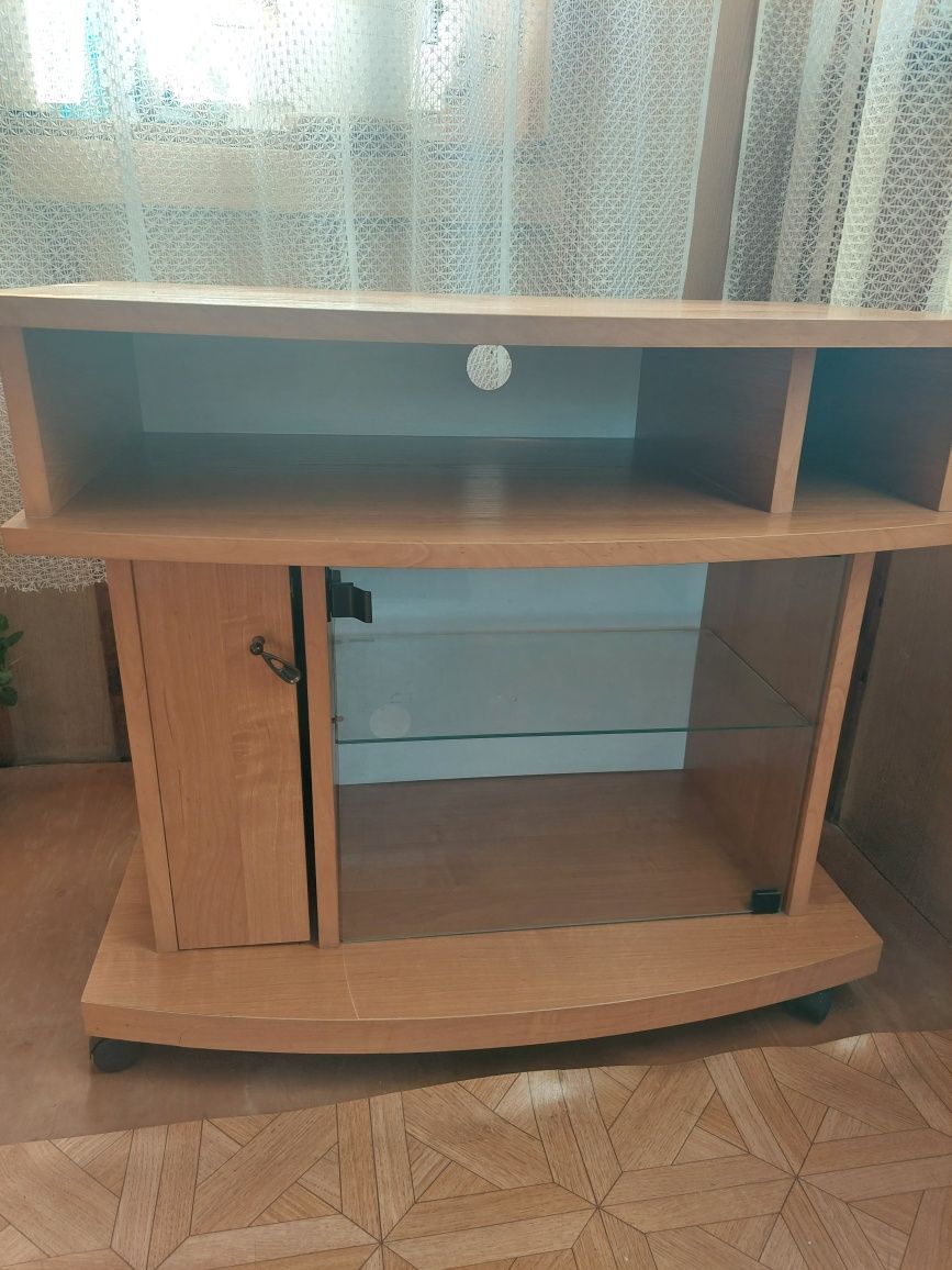 Szafka pod telewizor