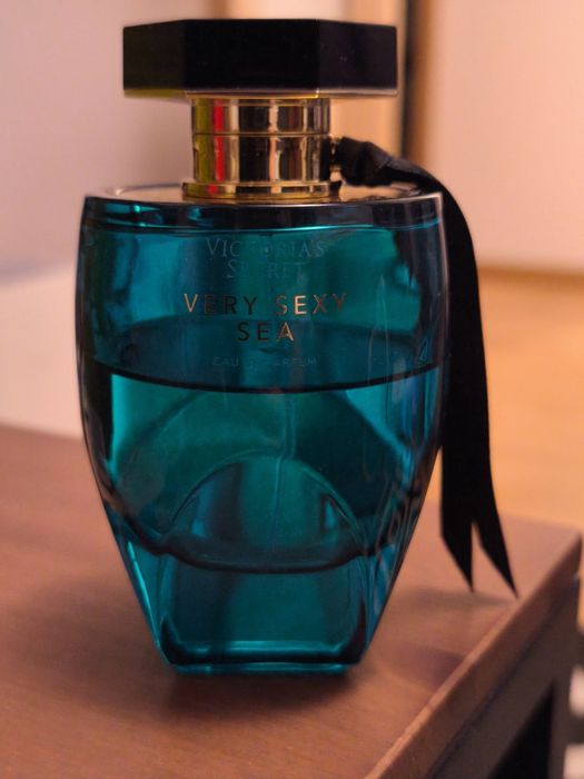 Perfumy damskie Victoria's Secret Very Sexy Sea, używane 100ml