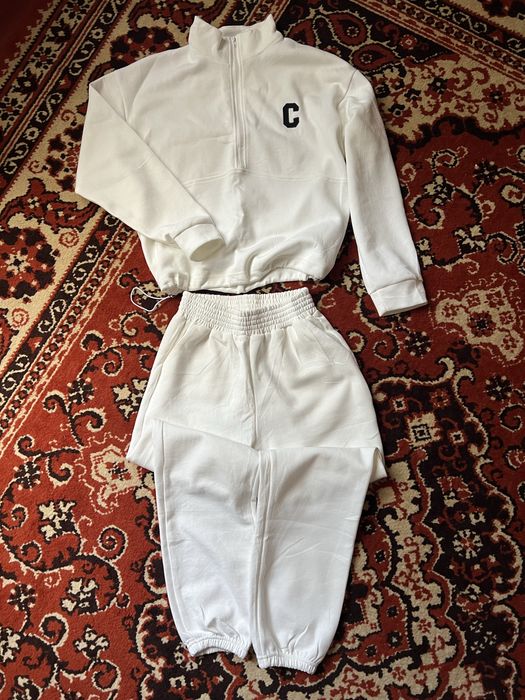 Женский спортивный, прогулочный, белый костюм