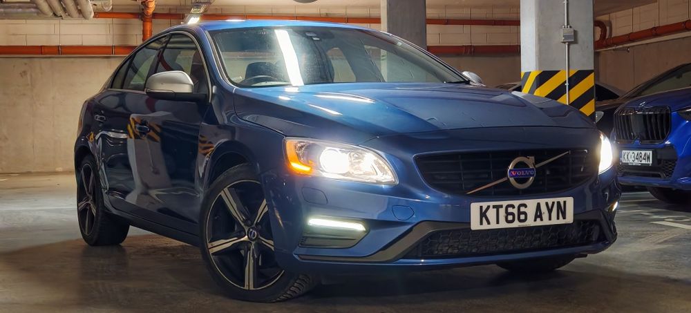 2016 Volvo S60 2.0 D4 r design anglik