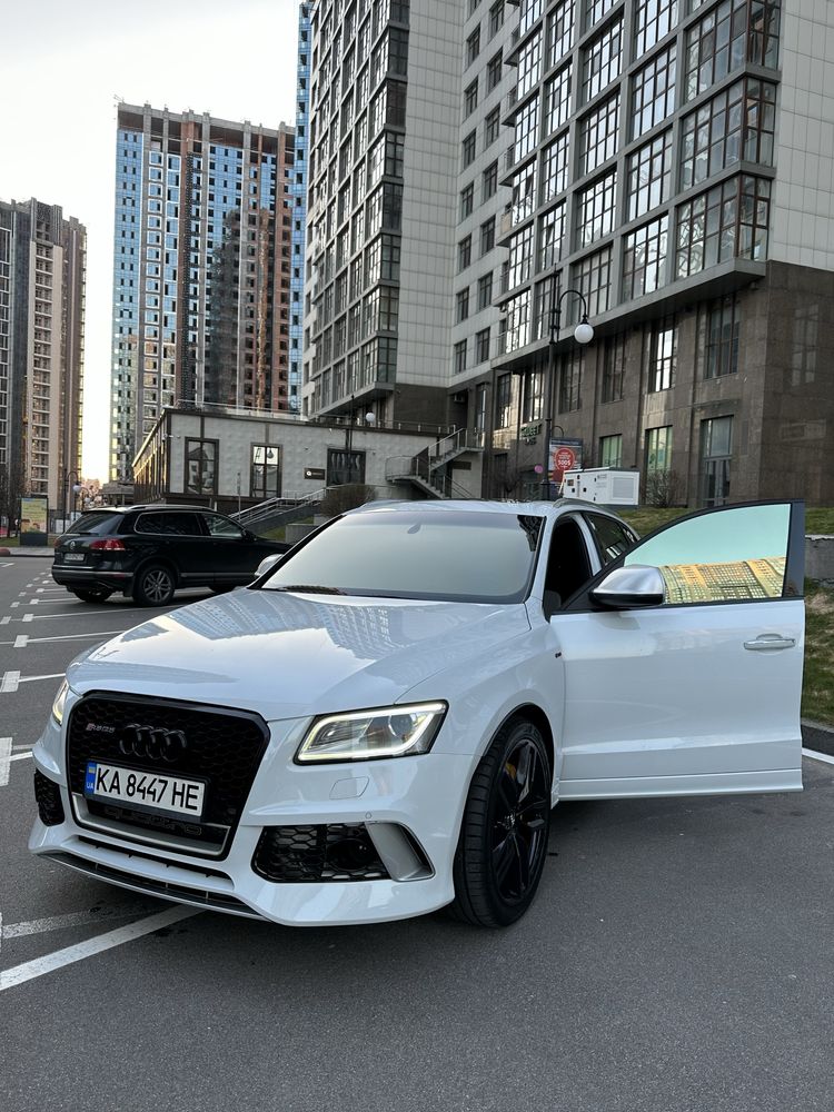 Автомобіль Audi SQ5 2014 2015 Q5 спорт оригінальний пробіг спортивне