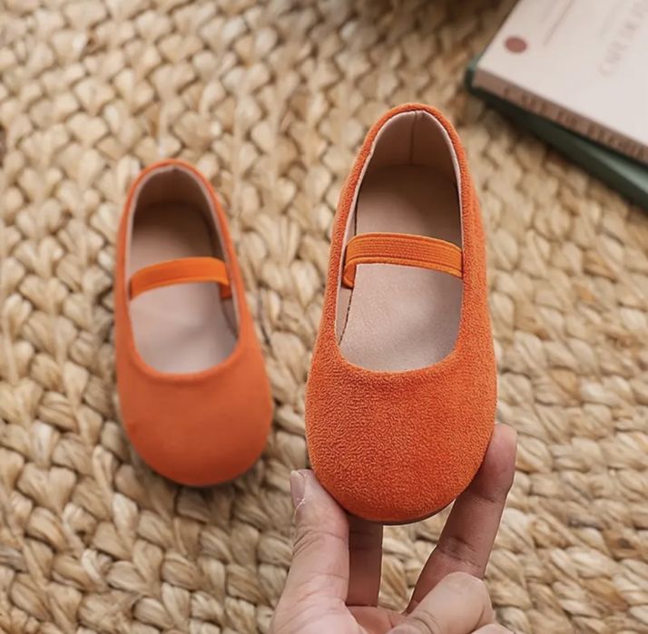 Помаранчеві туфельки, 26 розмір, 16 см