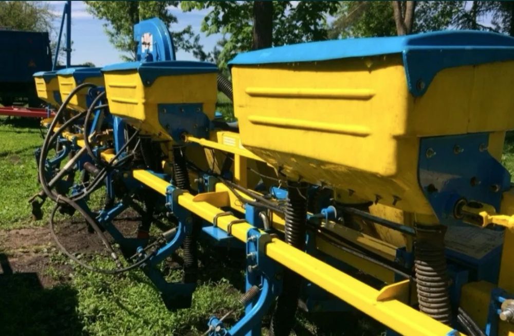 Сівалка пневматична універсальна модернізована