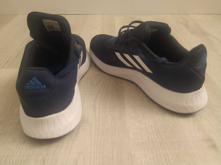 Sapatilha Adidas azul- escuro Running (38 )