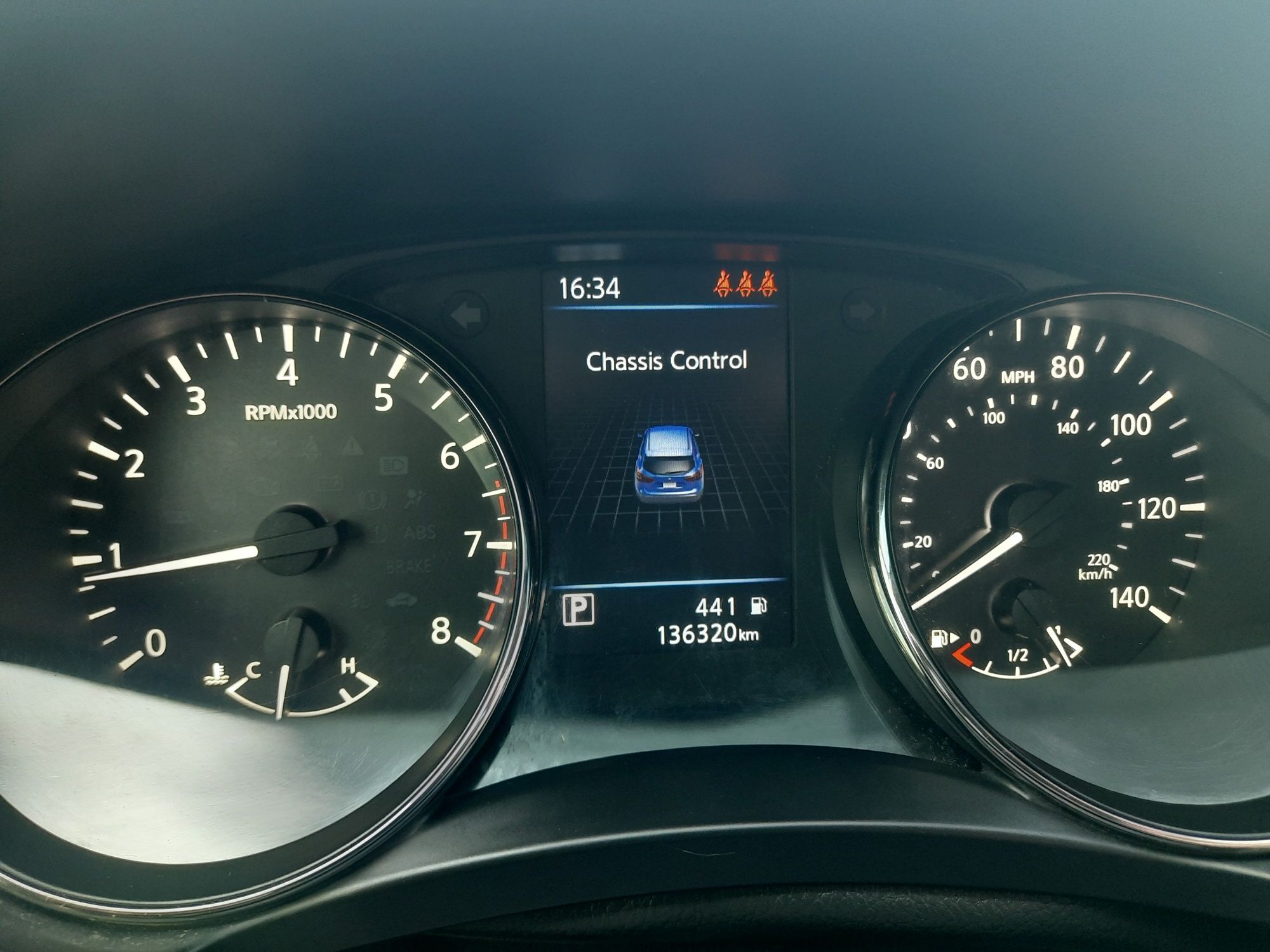 Продам Nissan ROGUE SPORT