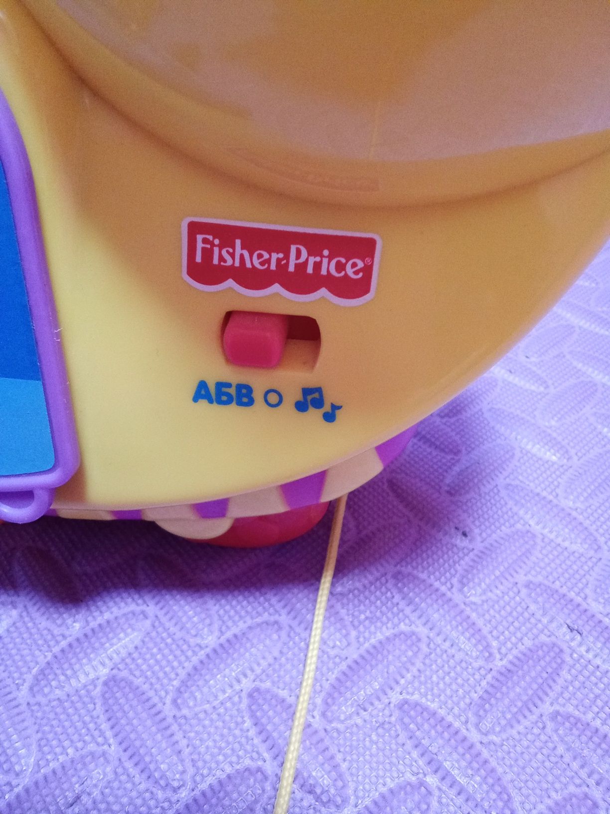 Интерактивная гусеница Fisher-Price