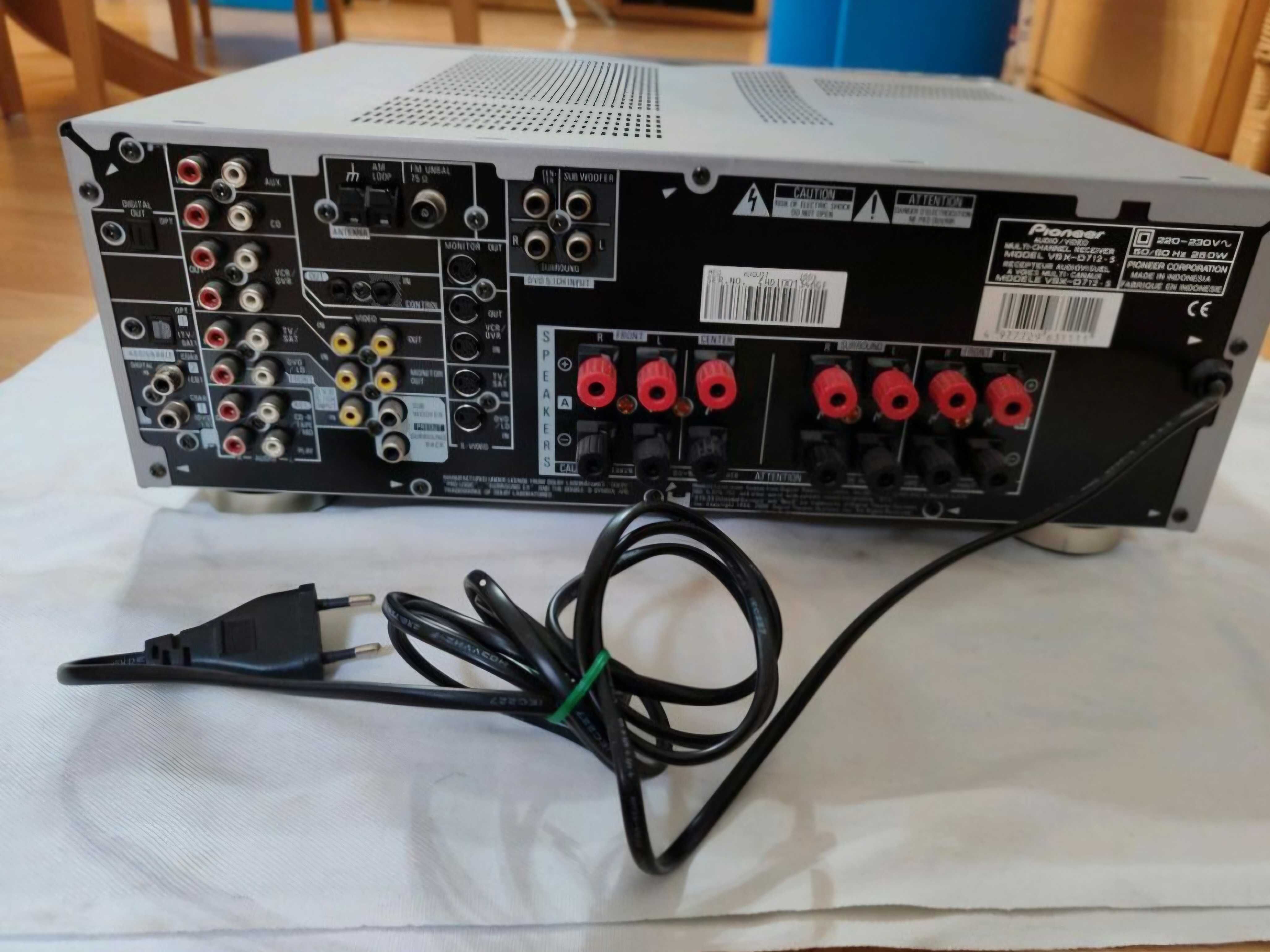 Pioneer VSX D 712