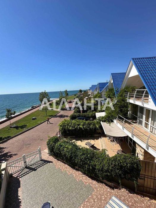 Сдается  в аренду дом в Совиньоне