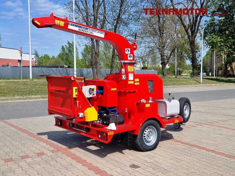 NOWOŚĆ rębak tarczowy do 220mm Skorpion 250L -TURBODIESEL- Teknamotor